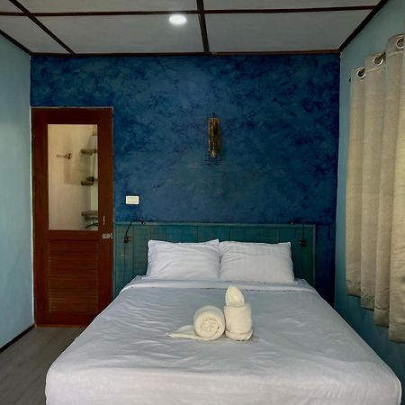 Pp Land Beach Eco Resort Koh Phayam Extérieur photo